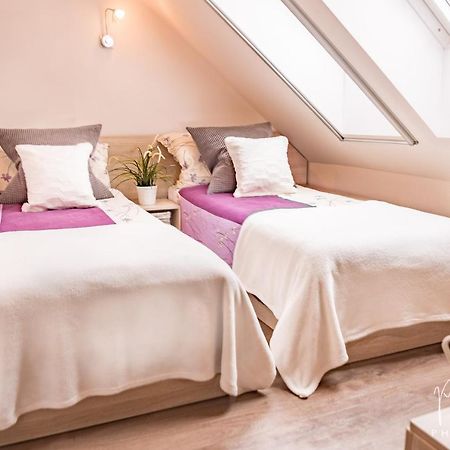 Apartman Na Lipne Frymburk Buitenkant foto
