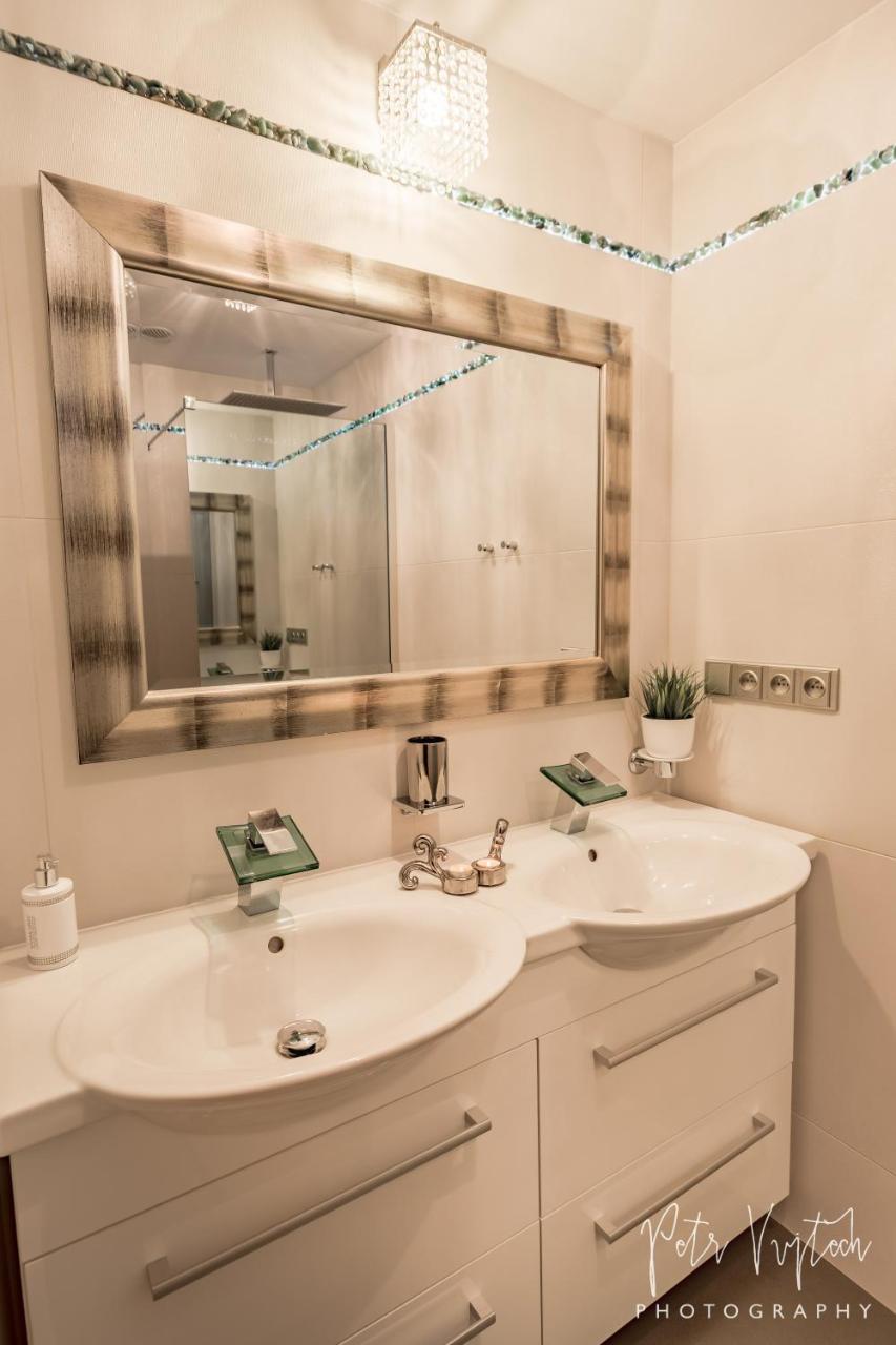 Apartman Na Lipne Frymburk Buitenkant foto