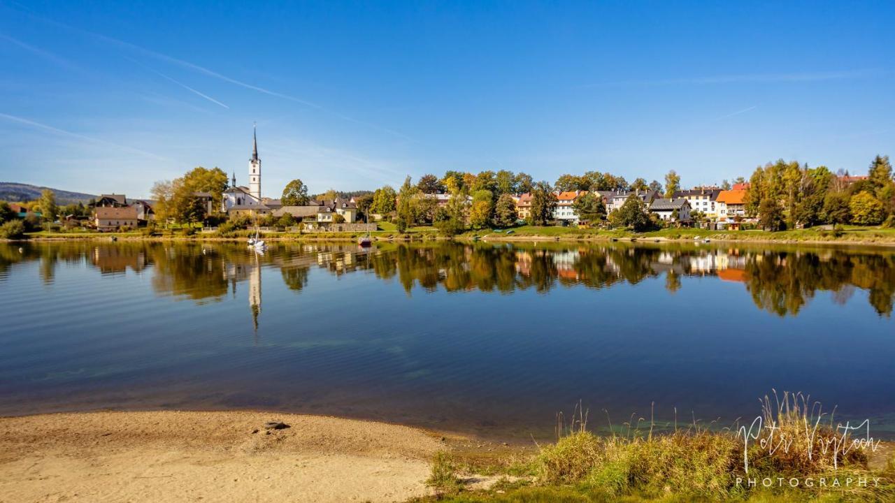 Apartman Na Lipne Frymburk Buitenkant foto
