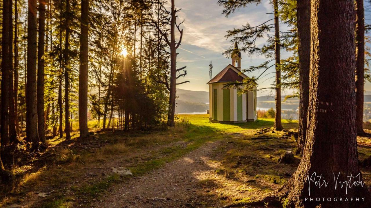 Apartman Na Lipne Frymburk Buitenkant foto